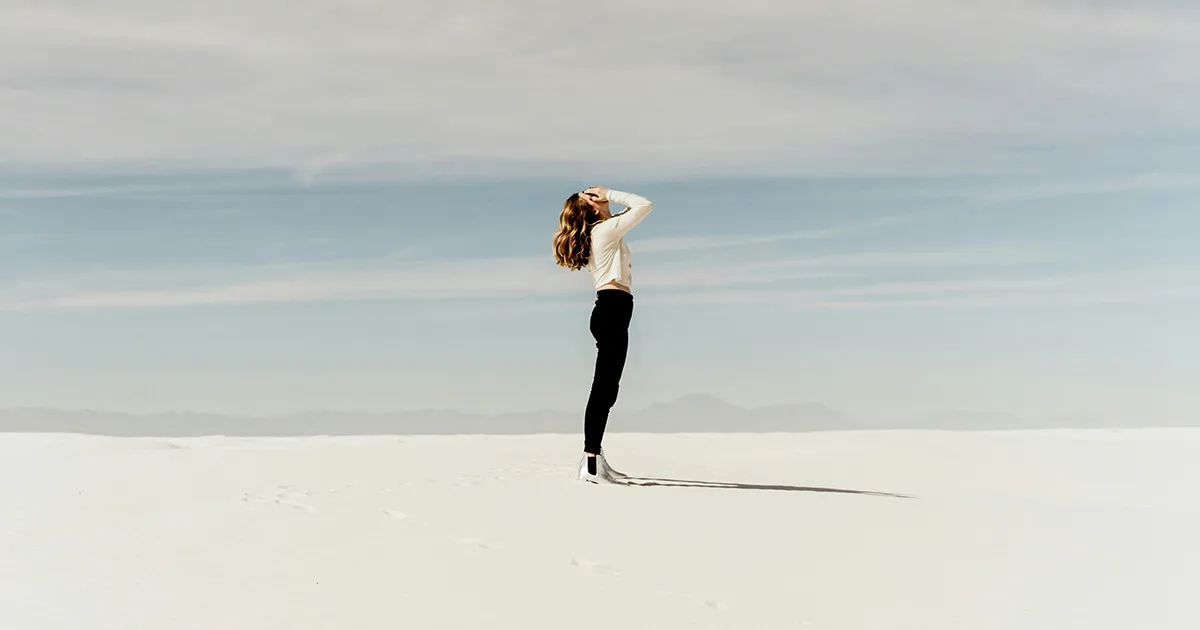 Abstract visualization of memory decay over time